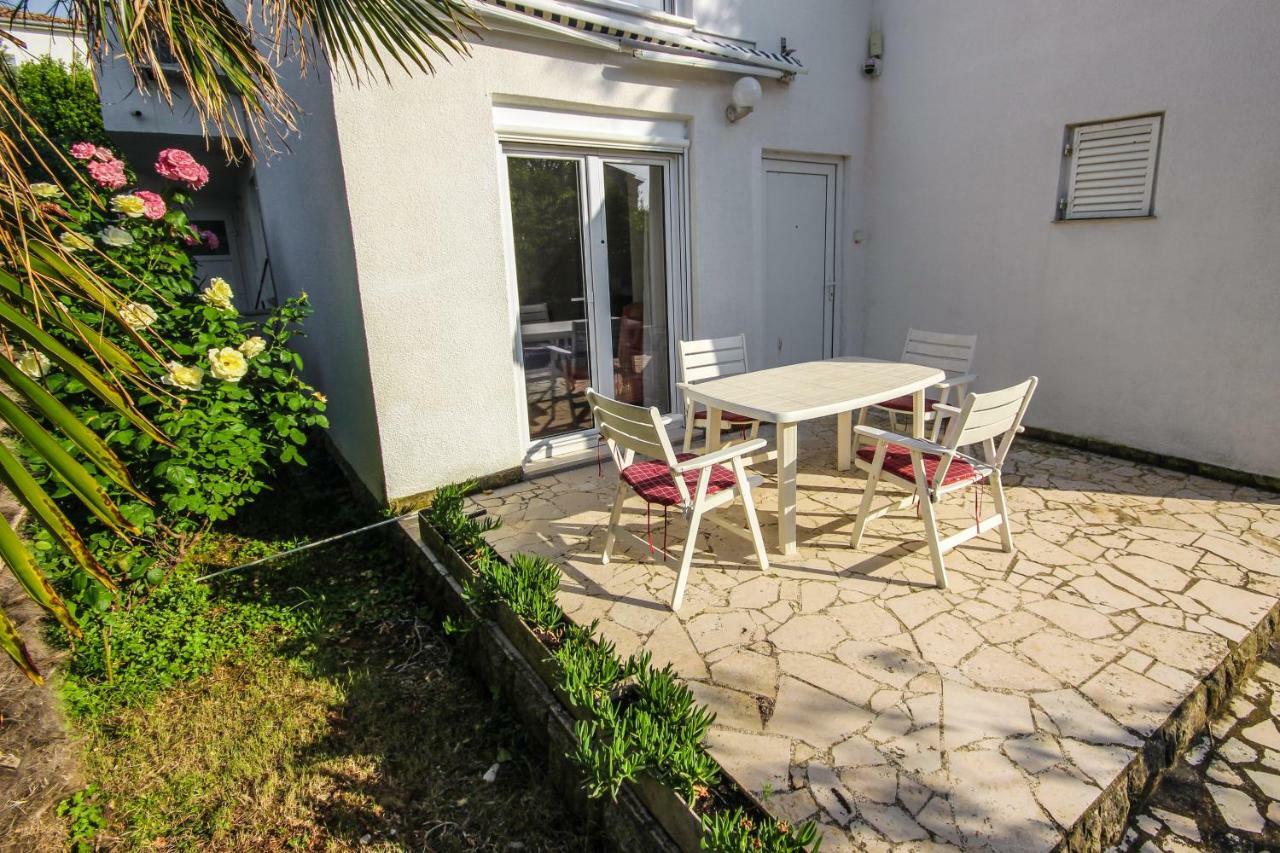 Apartment Cukon *