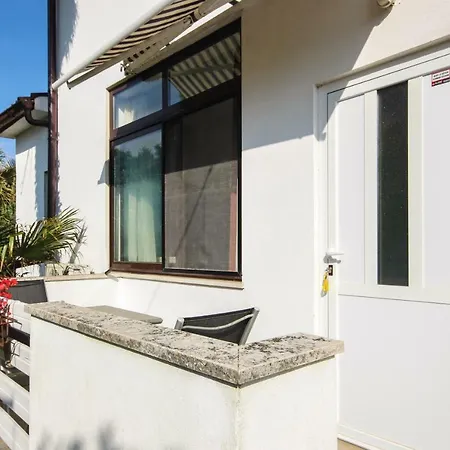 Cukon Holiday Home Medulin Exterior photo