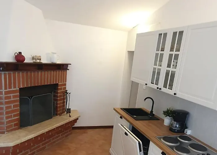Cukon Holiday Home