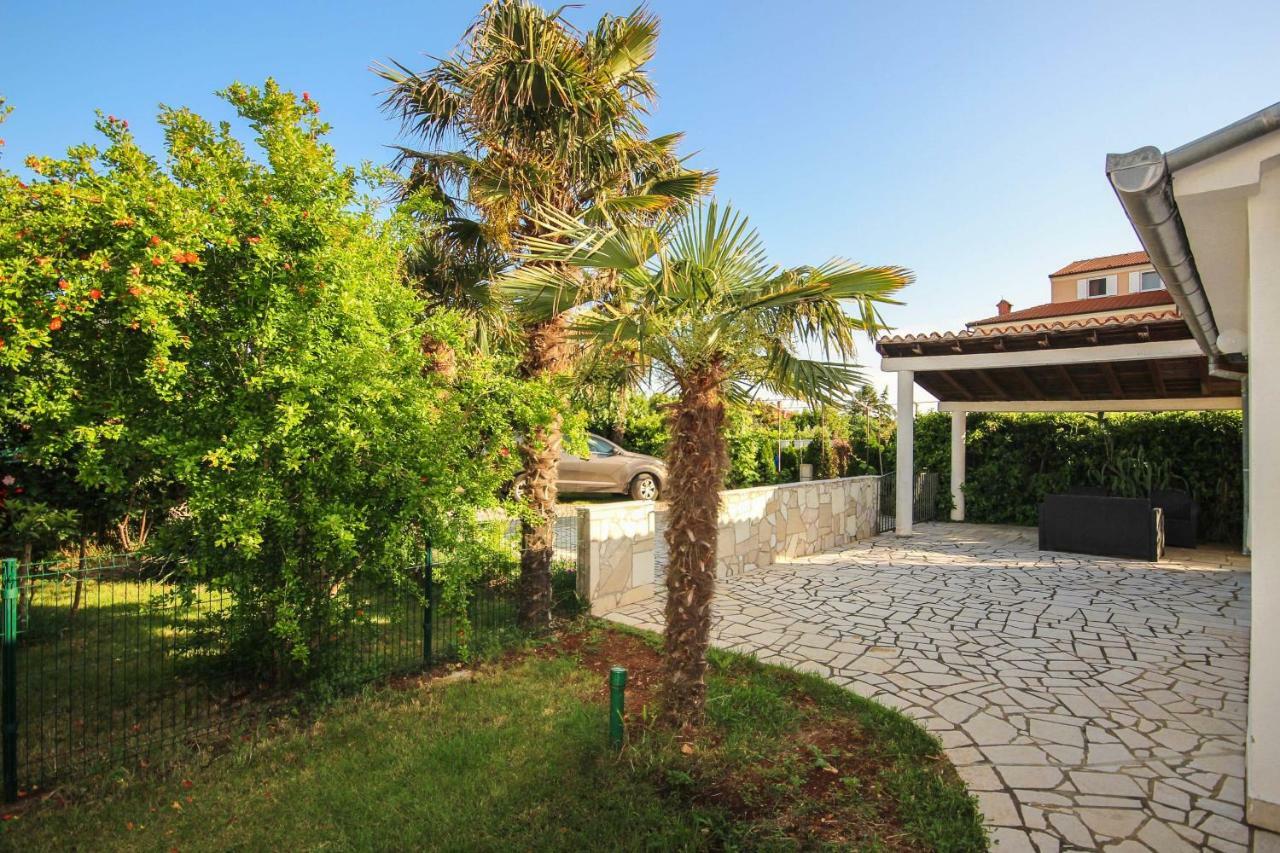 Cukon Apartament *